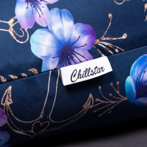 Coussin d’allaitement XXL Premium en 100% coton bio housse amovible – Fleurs et ancres sur bleu marine | 185 cm de long