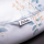 Coussin d’allaitement XXL Premium en 100% coton bio housse amovible – Eucalyptus sur blanc | 185 cm de long