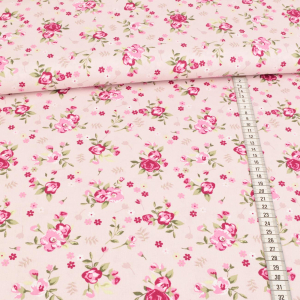 Tissu coton - Magie des roses sur rose tendre